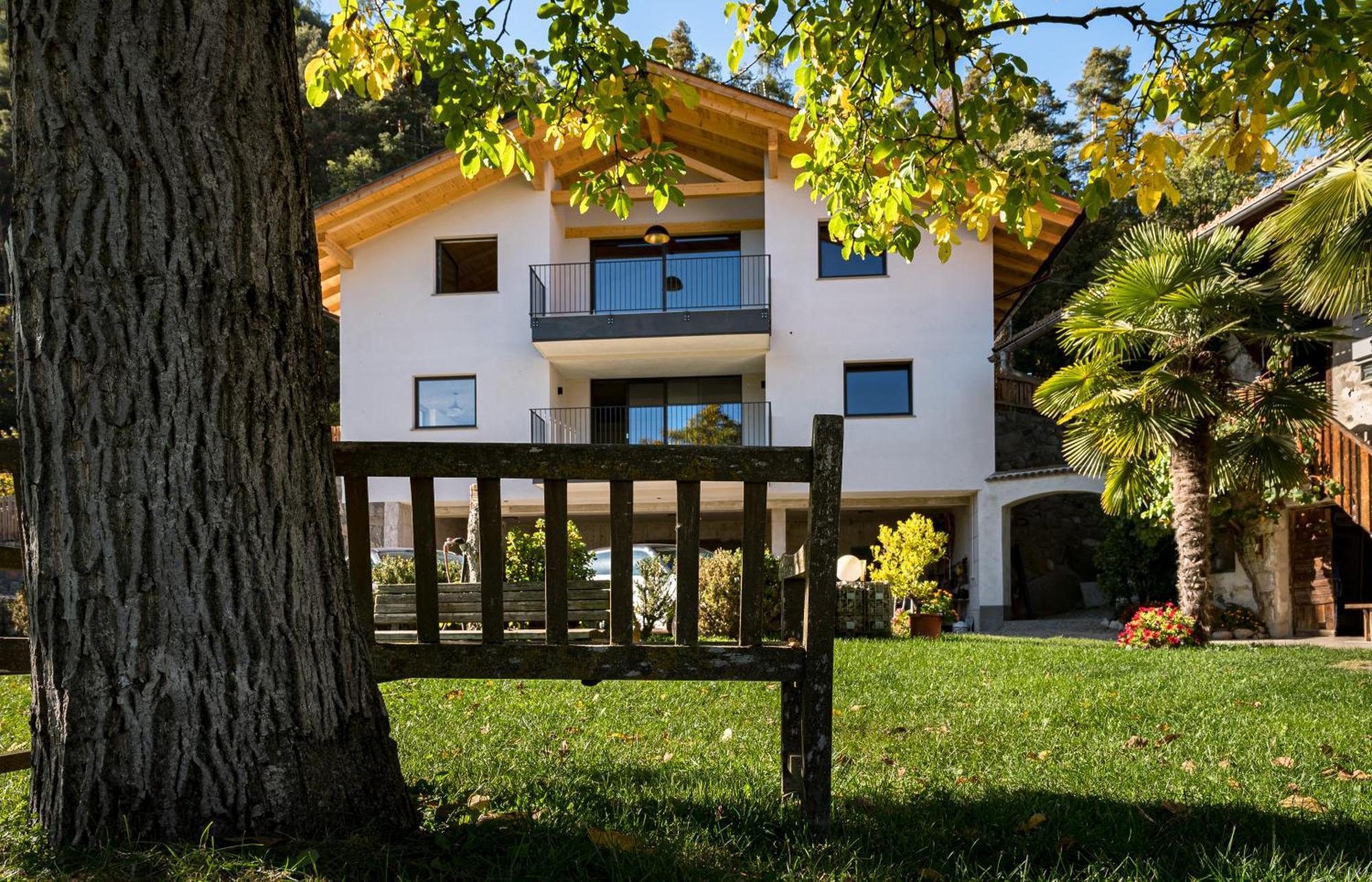 Gestuet Feuerstein- Lanznasterhof Apartment Prato all'Isarco Exterior photo