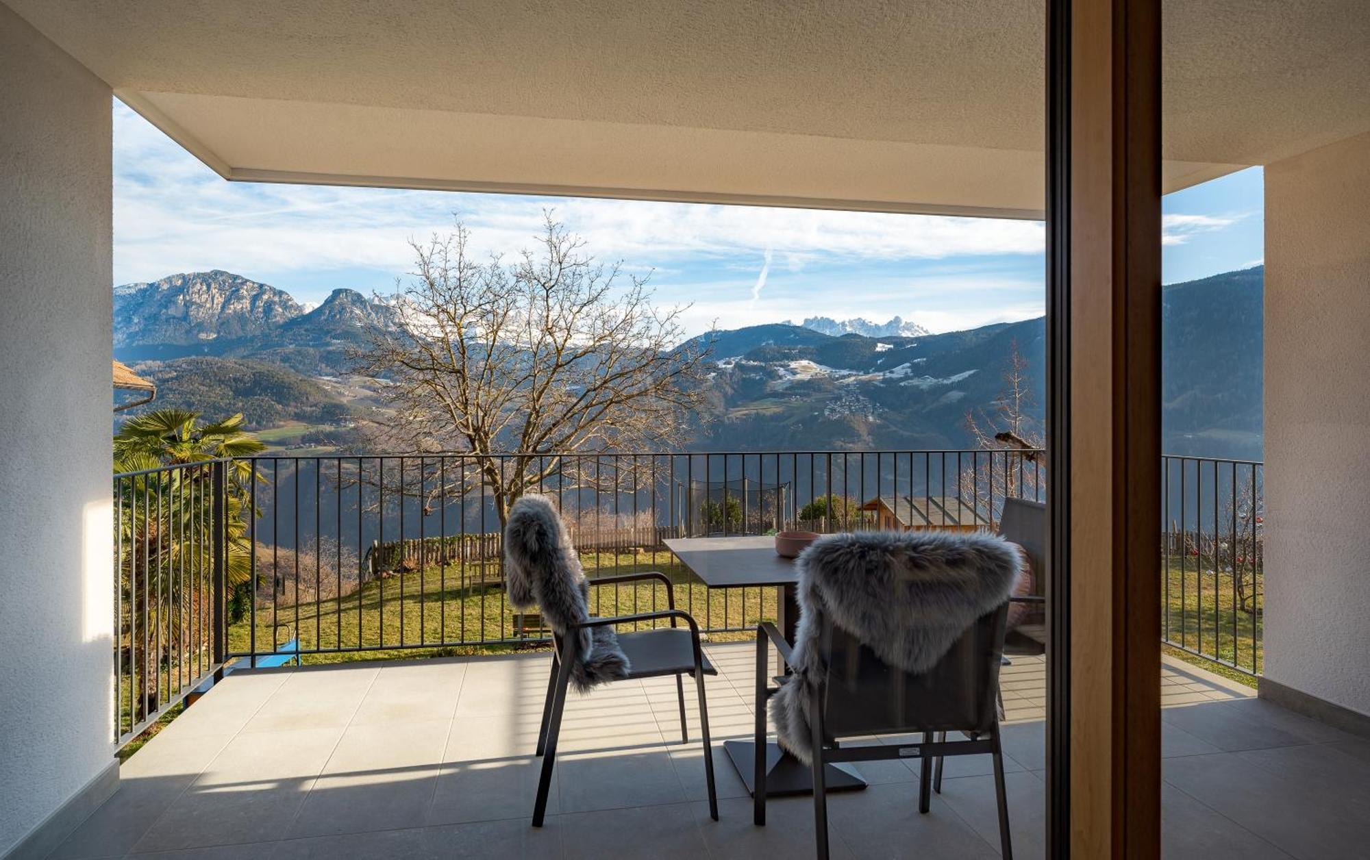 Gestuet Feuerstein- Lanznasterhof Apartment Prato all'Isarco Exterior photo